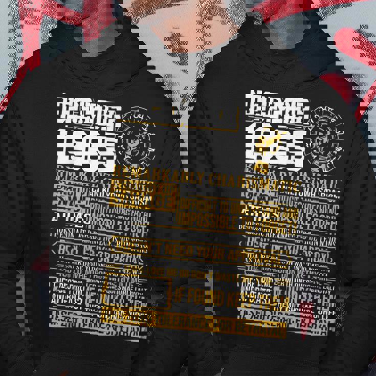 1965年 12月座 誕生日ギフト Born 12月agitarius パーカー 面白い贈り物