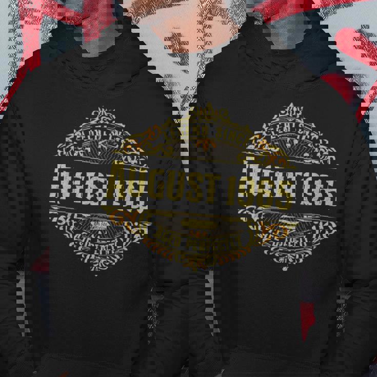 59歳の誕生日伝説は1965年8月に誕生しました。 パーカー 面白い贈り物