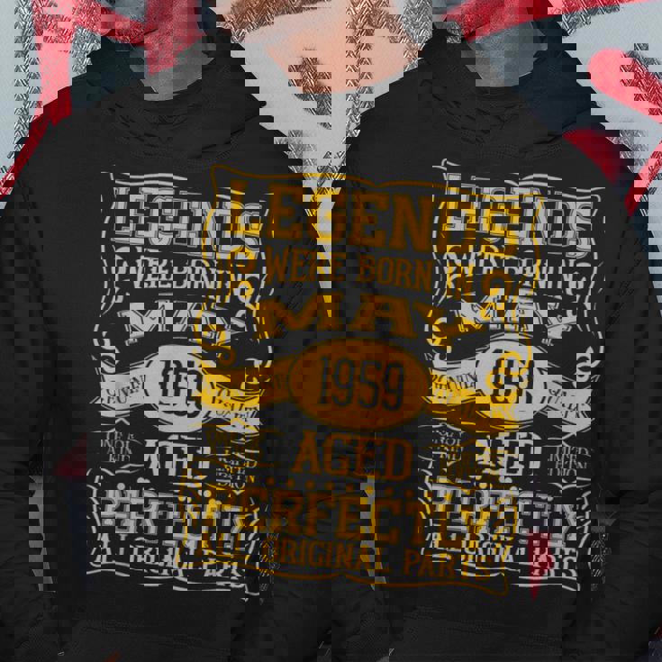 66歳の誕生日伝説は1959年5月に誕生しました。 パーカー 面白い贈り物