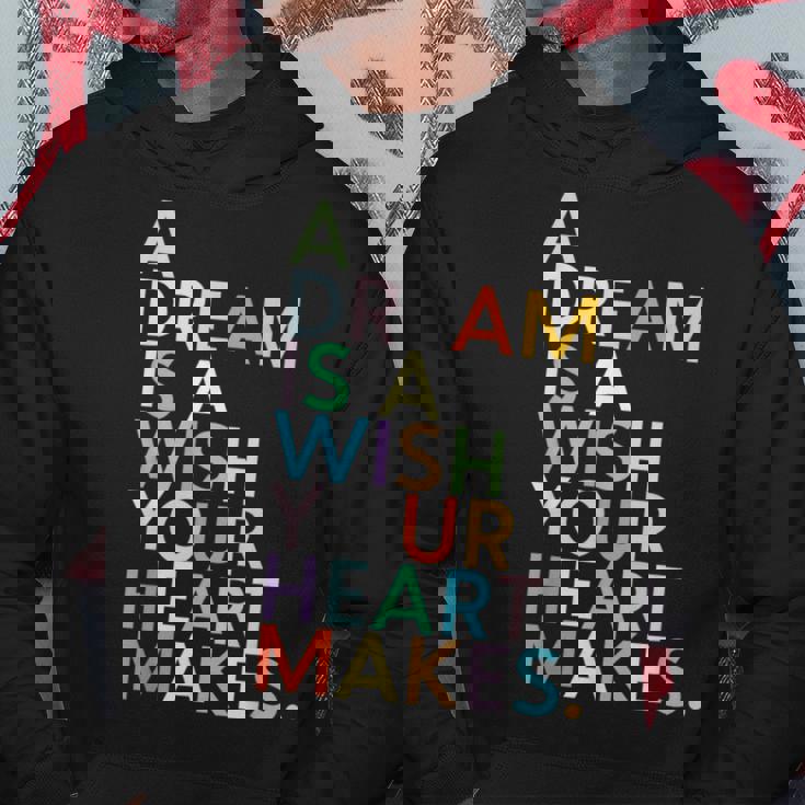 A Dream Is A Wish Your Heart Make パーカー 面白い贈り物