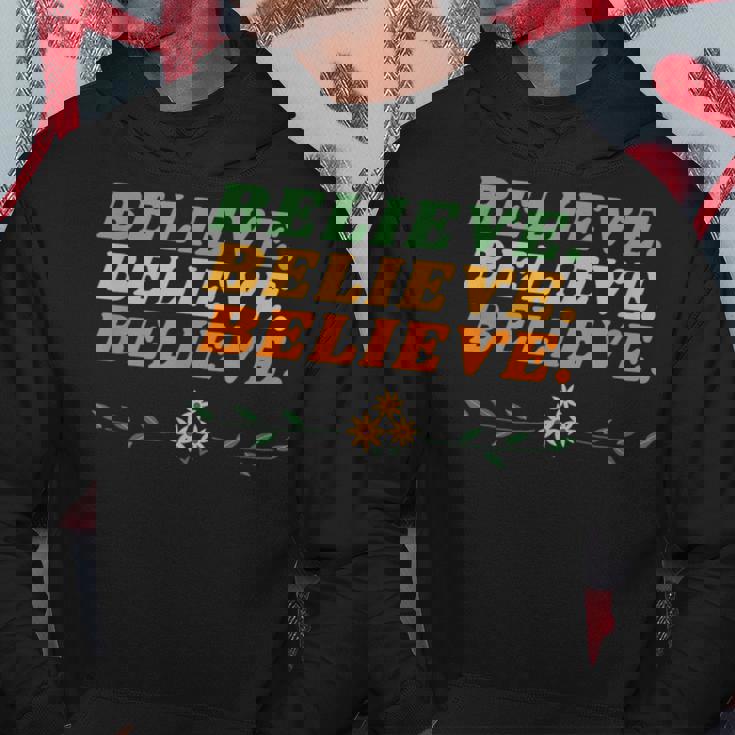 Believe Inspirational Motivational Message Of Hope パーカー 面白い贈り物