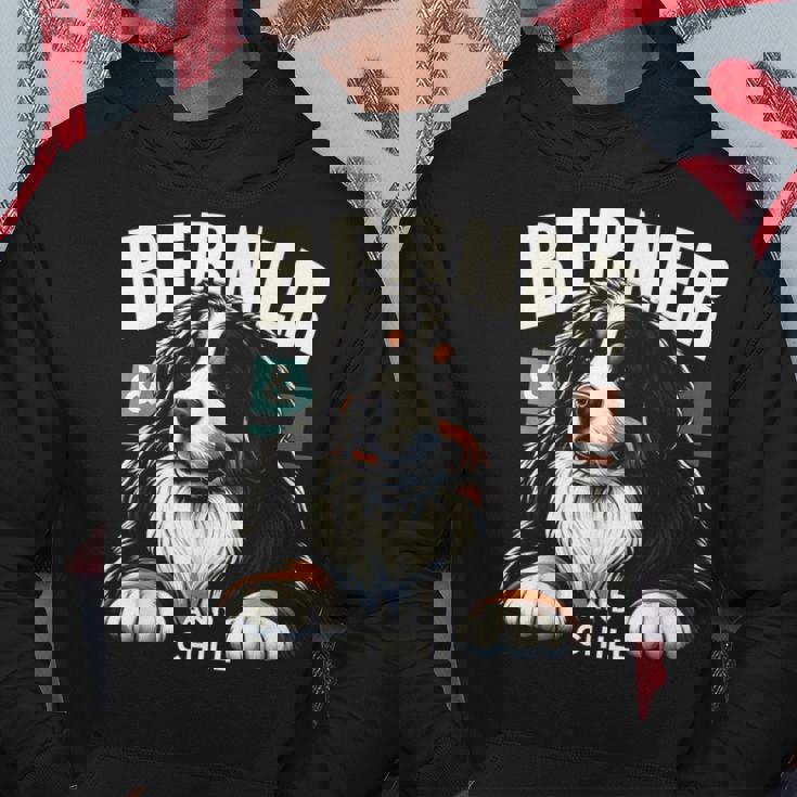 Berner And Chill バーニーズマウンテンドッグ 面白いグラフィックtシャツ パーカー 面白い贈り物