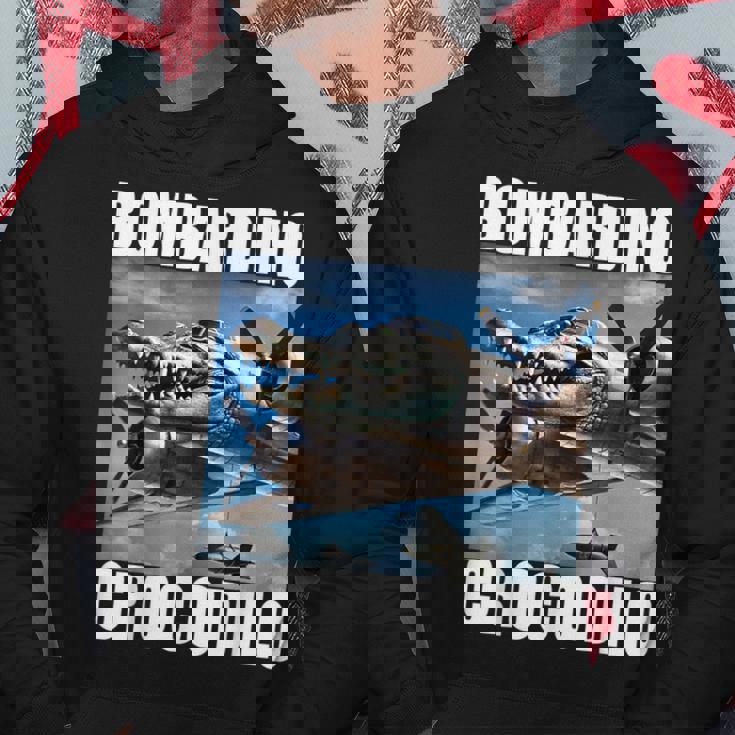 Bombardino Crocodilo イタリアンブレインロットミーム パーカー 面白い贈り物