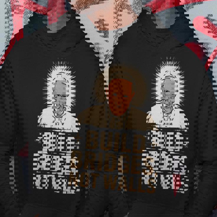 Build Bridges Not Walls 教皇フランシスコ ヴィンテージtシャツ パーカー 面白い贈り物