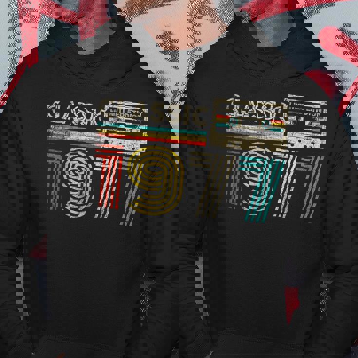 Classic 1977 Retro Birthday Idea 1977 Cassette Tapeintage パーカー 面白い贈り物