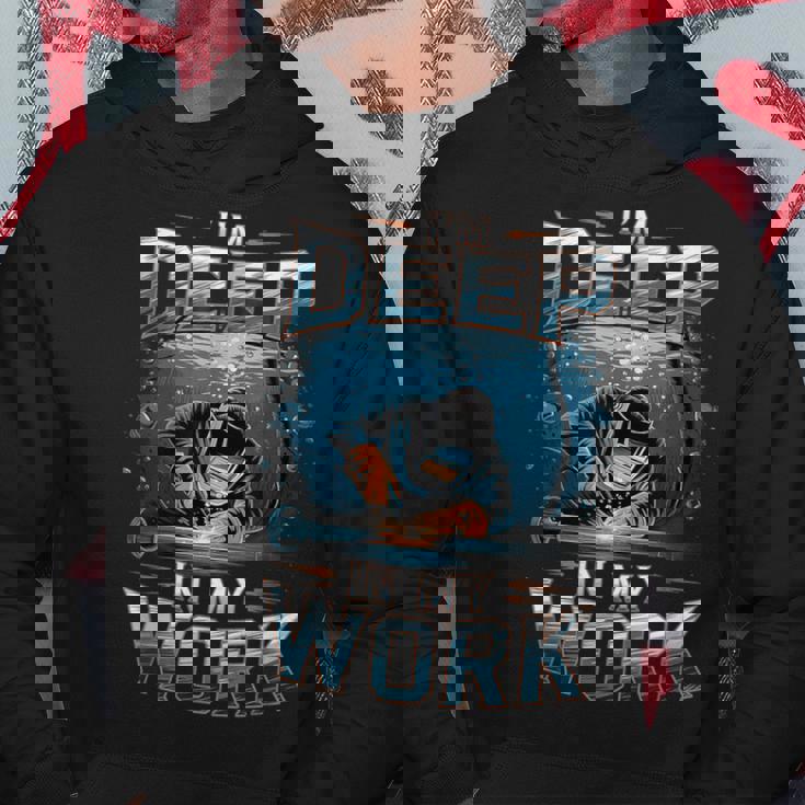 I'm Deep In My Work 水中溶接機 パーカー 面白い贈り物