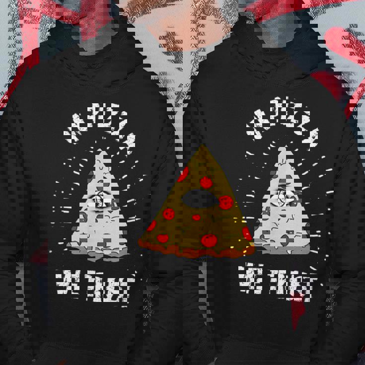 In Pizza We Trust Alleeing Eye Illuminati Faith パーカー 面白い贈り物