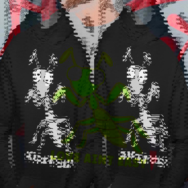 Love Ain't Easy カマキリ ユーモア 昆虫 恋人 ジョーク パーカー 面白い贈り物