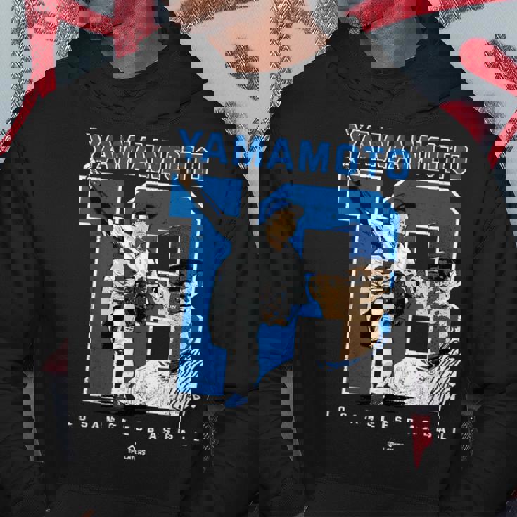 Number And Portrait Yoshinobu Yamamoto Los Angeles Mlbpa パーカー 面白い贈り物