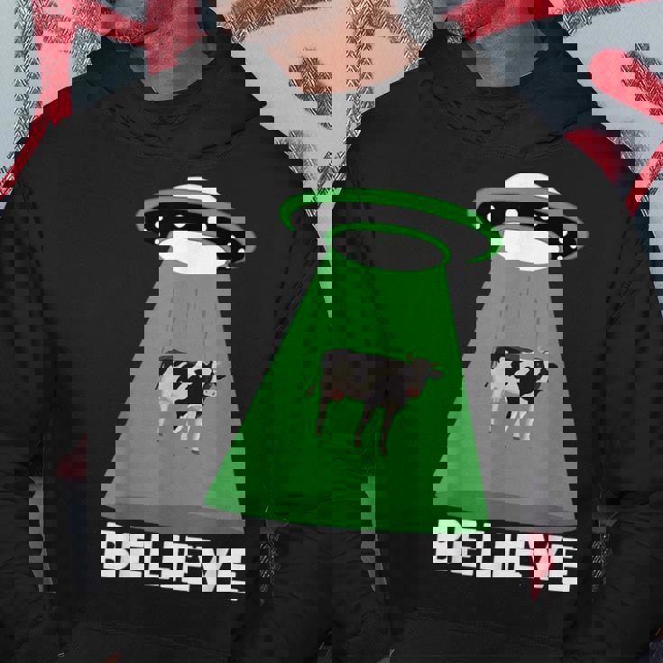 Ufo Cow Abduction Ufo Alien Abduction パーカー 面白い贈り物