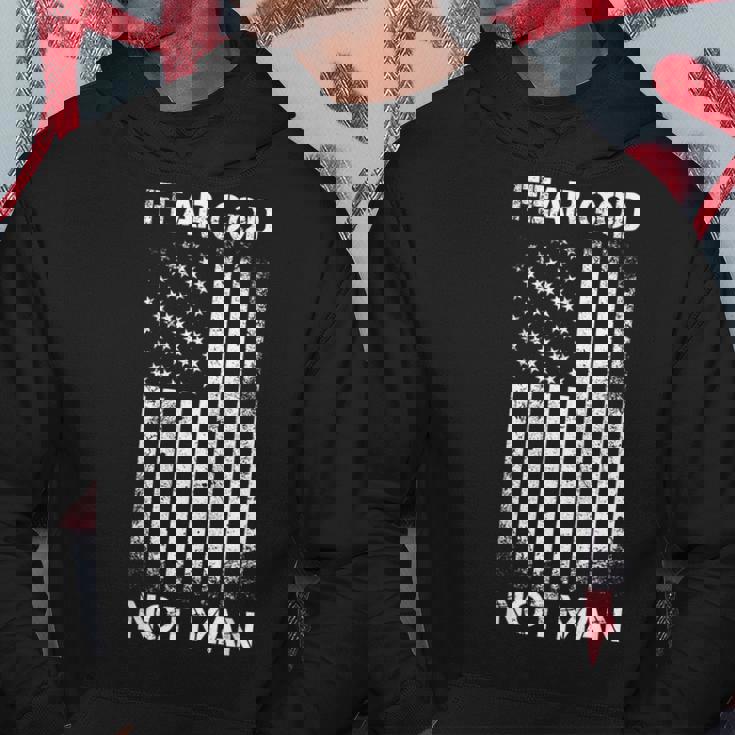 Vintage Usa Flag Fear God Not Man パーカー 面白い贈り物