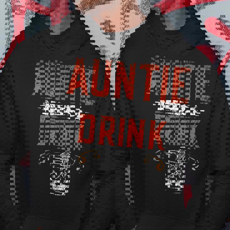 おばちゃんに一杯 酒飲み アルコール 飲酒 パーティー ドリンク パーカー 面白い贈り物