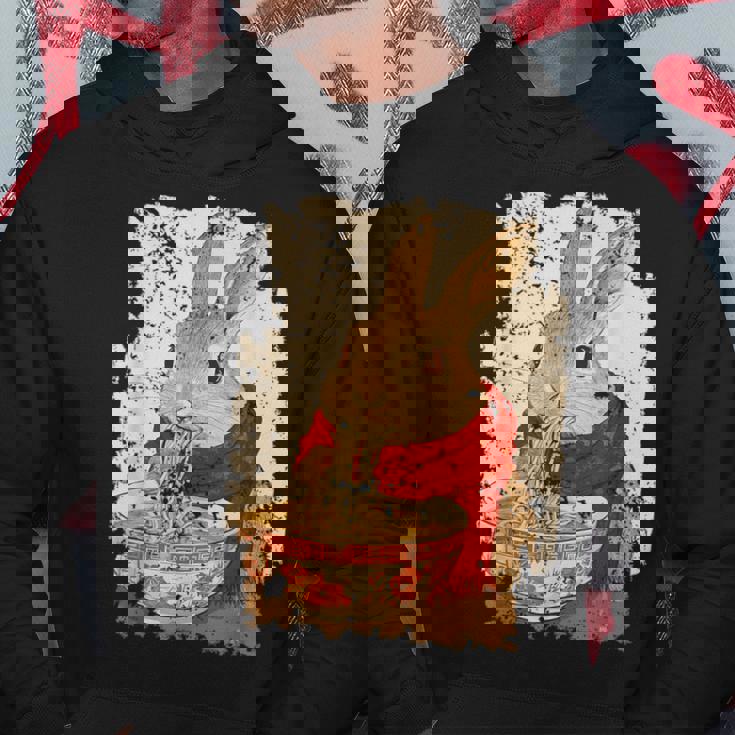 かわいいウサギが麺をすする パーカー 面白い贈り物