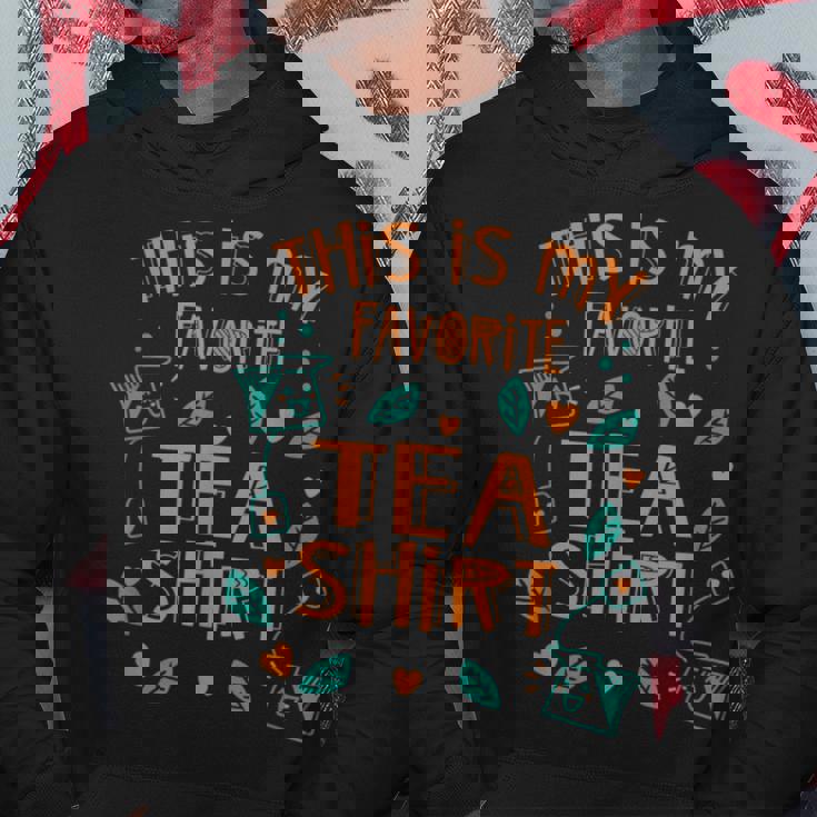 これが私の好きな紅茶のシャツです 恋人 お茶 ダジャレ ドリンク と言っています。 パーカー 面白い贈り物