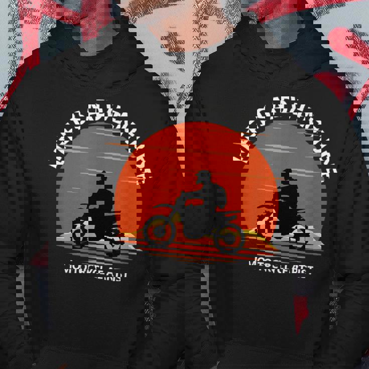 アドベンチャー バイク おもしろ オフロードバイク 人生は冒険だ ツーリング イラスト パーカー 面白い贈り物