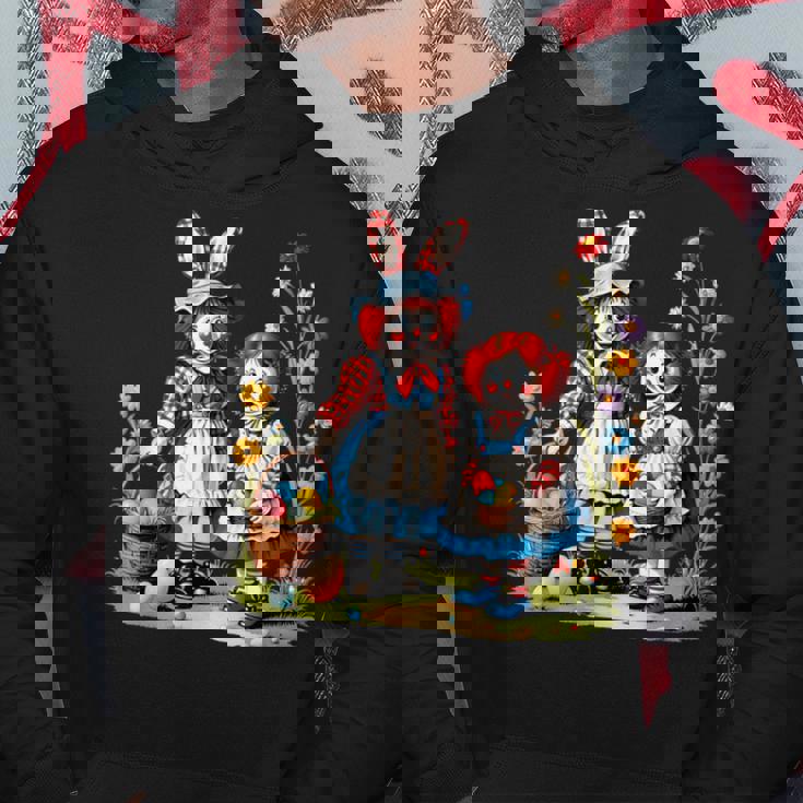 エッグハントにイースターバニーの耳を持つラガディアン。 パーカー 面白い贈り物