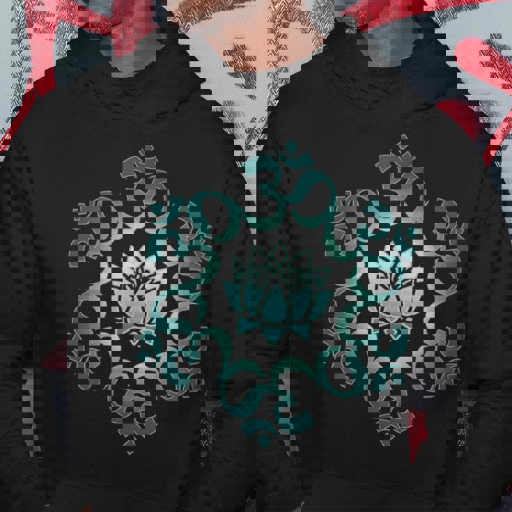 オム、マントラ、シンボル、マンダラ、蓮の花、仏教、ヨガ パーカー 面白い贈り物