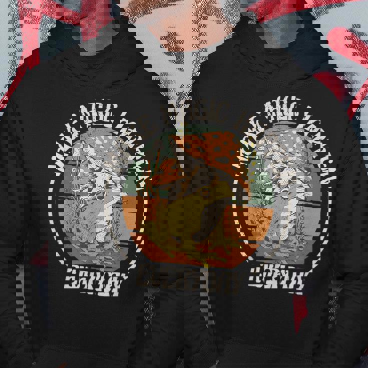 カエルとキノコ 毎日魔法を起こしましょう。 パーカー 面白い贈り物