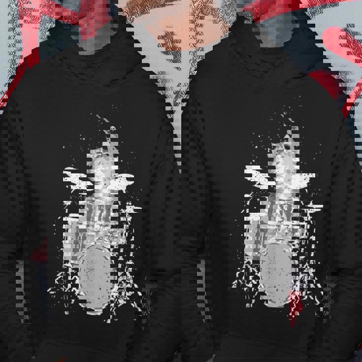 キュートで面白い猫のドラマー ドラムを弾くパンク ロックスター グラフィック パーカー 面白い贈り物