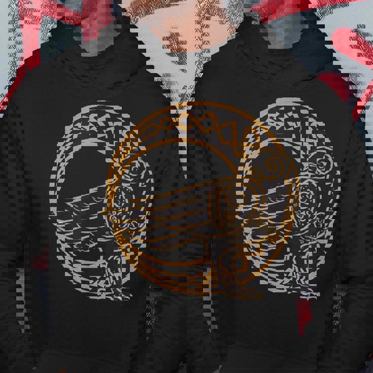 ケルトの月と部族のカラス ウィッカ オカルトシンボル パーカー 面白い贈り物