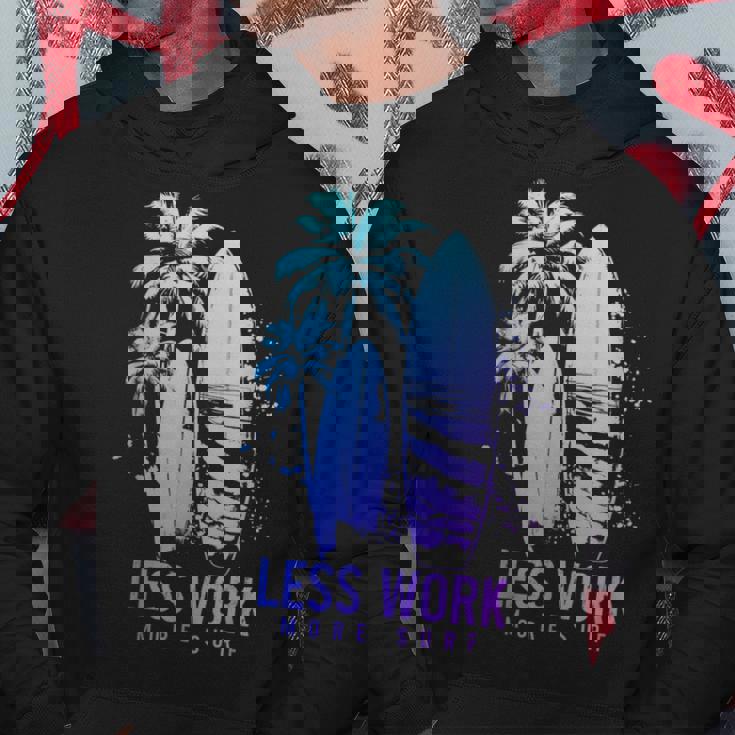 サーフィン ヴィンテージ サーフボード ヤシの木 ビーチ 面白い サーファー パーカー 面白い贈り物