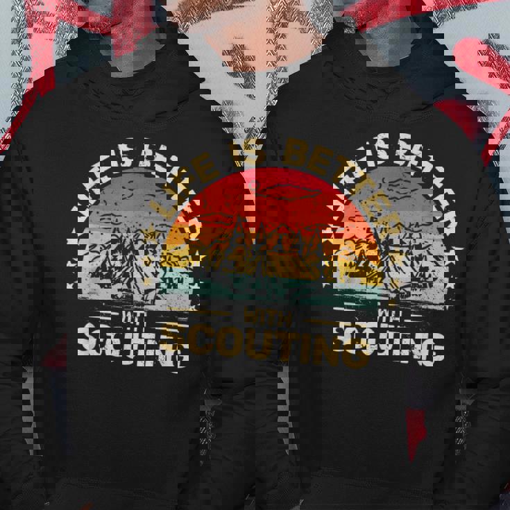 スカウトキャンプボーイハイキングスカウトでlife Is Better パーカー 面白い贈り物