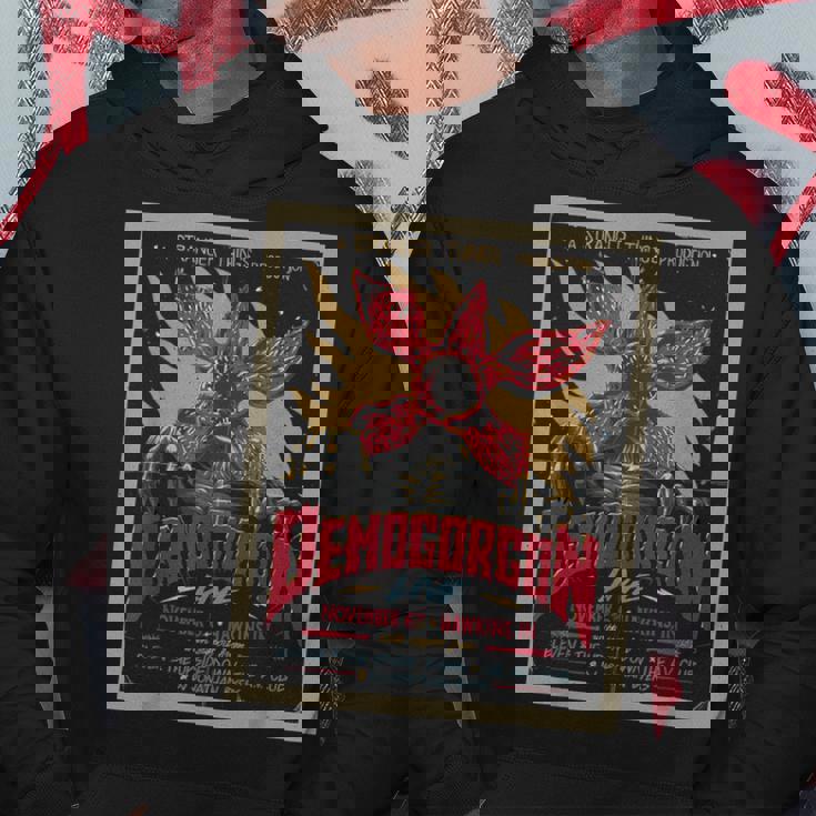 ストレンジャー・シングス ポスター Demogorgon Live Fan Memorabilia パーカー 面白い贈り物