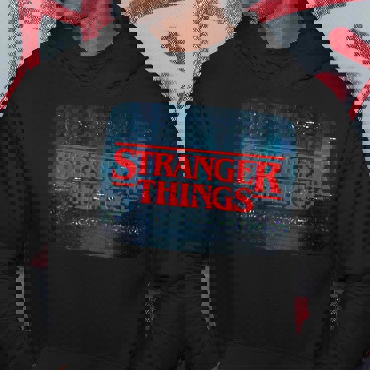 ストレンジャー・シングス ロゴ テレビ画面 ファン 記念品 パーカー 面白い贈り物