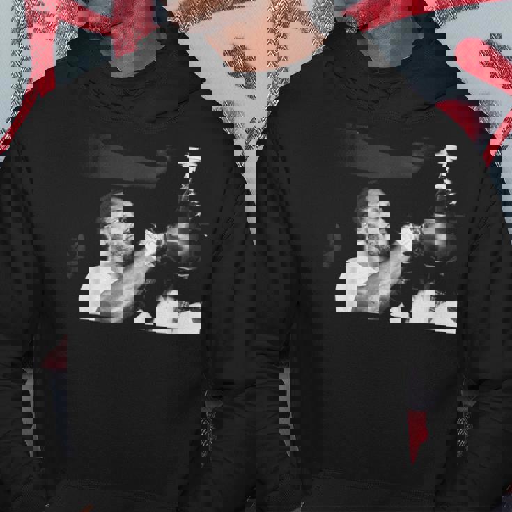 スモーキン・ジョー・フレイジャーのトレーニングでモハメド・アリのボクシングファイトに パーカー 面白い贈り物