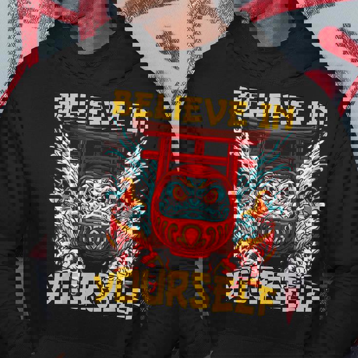 ビリーブインユアセルフ 鯉のぼりだるま パーカー 面白い贈り物