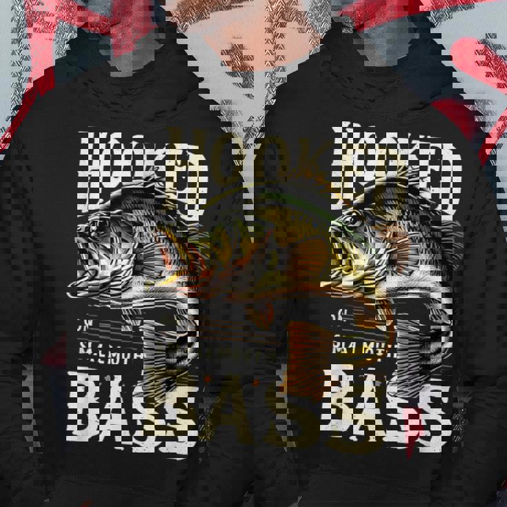 フックオンスモールマウスバスフィッシングシャツ パーカー 面白い贈り物