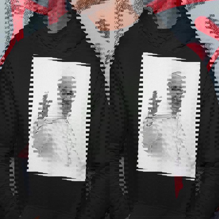 フランシスコ教皇 パーカー 面白い贈り物