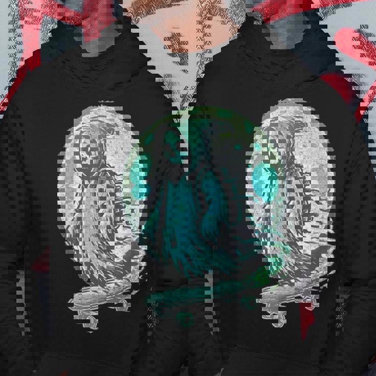 レトロ スケーター オバケ スカル スケートボード ハロウィン 不気味 スケルトン 骸骨 面白い ギフト ストリート パーカー 面白い贈り物