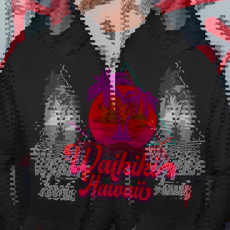 ワイキキ ビーチ バケーション ハワイ サーフ サンセット サーファー レトロ 80年代 パーカー 面白い贈り物