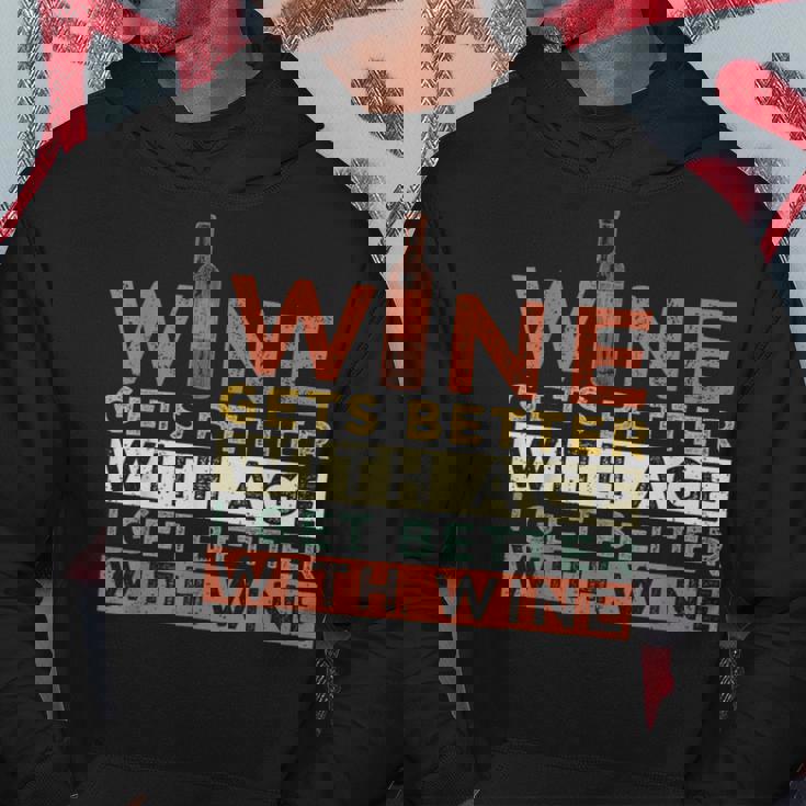 ワインは年を重ねるごとに良くなる私はワインと共に良くなる パーカー 面白い贈り物