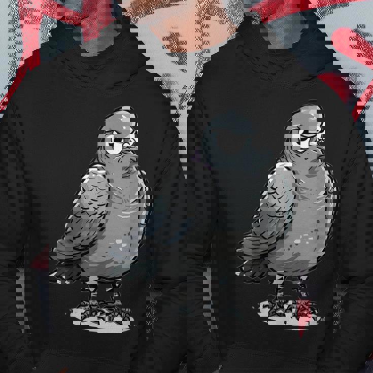 不機嫌そうなピジョン I カートゥーンピジョン パーカー 面白い贈り物