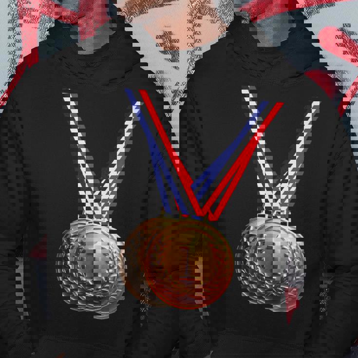 優勝者の学校チームとチャンピオンのための金メダル。 パーカー 面白い贈り物