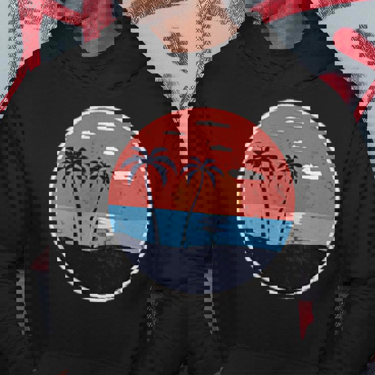 夏のビーチパームグラフィックポケットパッチバッジアイコンミニマリスト。 パーカー 面白い贈り物