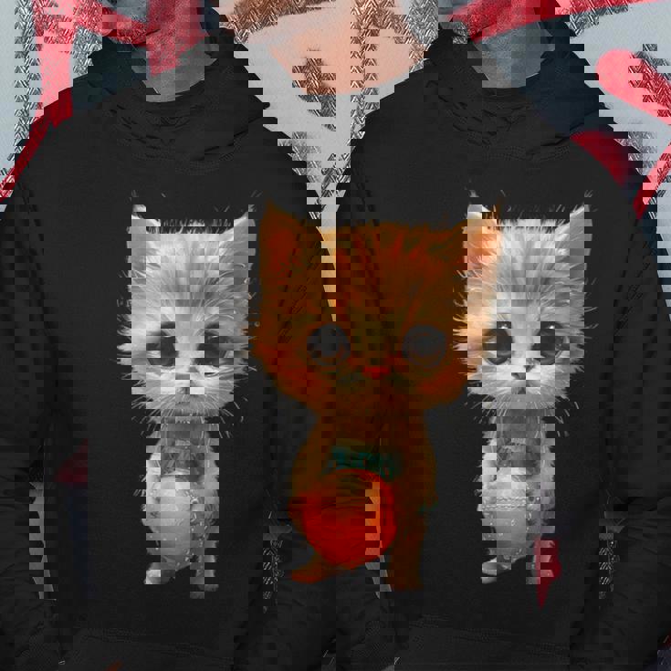 子猫、茶トラ、かわいい、おもしろい、癒し、ビーチ、ボール、砂浜、夏、海、ビーチボール、可愛い パーカー 面白い贈り物