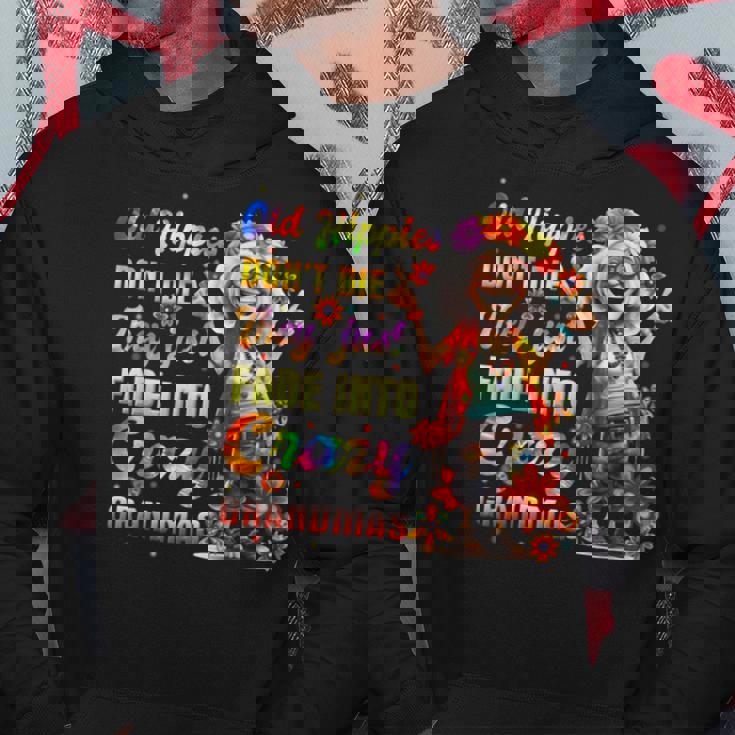 年老いたヒッピーは死なない、ただ狂ったおばあちゃんに消えていくだけ パーカー 面白い贈り物