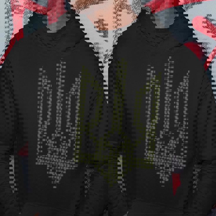 心臓にオリーブウクライナのトリズブシンボル ウクライナトライデント。 パーカー 面白い贈り物