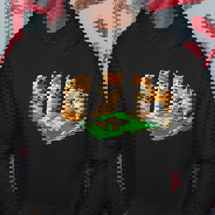 柴犬 イヌ 麻雀 面白いtシャツ 犬 文字入り メンズ おもしろ 面白い 服 おもしろグッズ ネタ 雀士 パーカー 面白い贈り物