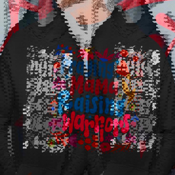 祈る母 育てる戦士 母の日 クリスチャンママ パーカー 面白い贈り物