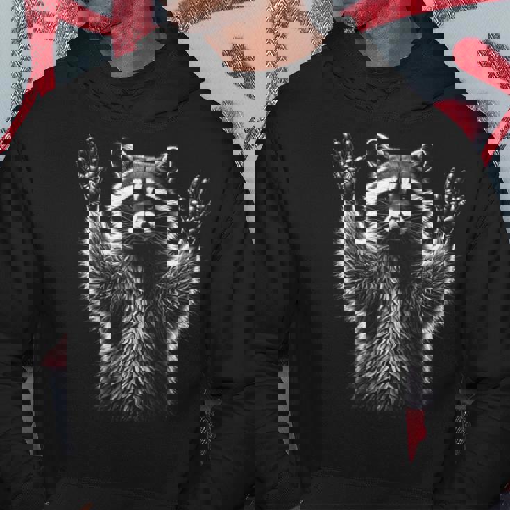 胸に手を上げたかわいいアライグマ パーカー 面白い贈り物