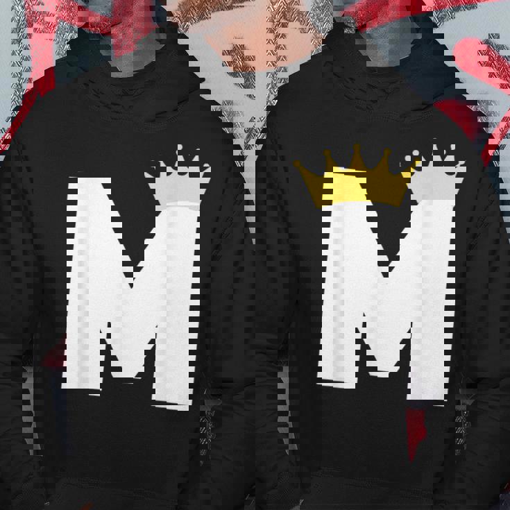 英文字 M 大文字 アルファベット モノグラム イニシャル キング クイーン クラウン パーカー 面白い贈り物