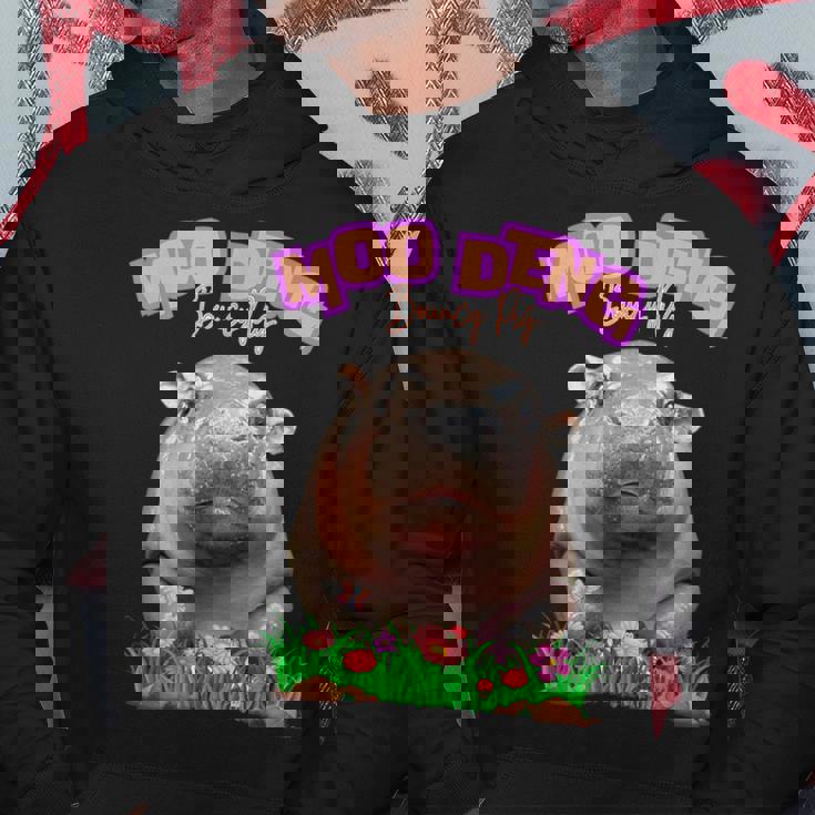 面白いムーデンかわいい赤ちゃんの有名なピグミーカバ パーカー 面白い贈り物