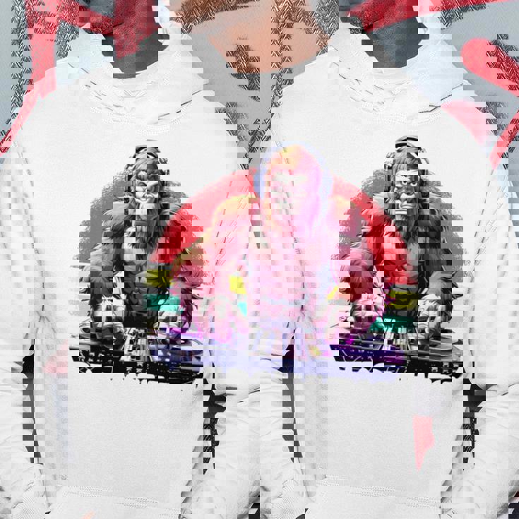 Bassquatch 音楽愛好家のためのサスカッチdjデザイン 長袖tシャツ パーカー 面白い贈り物