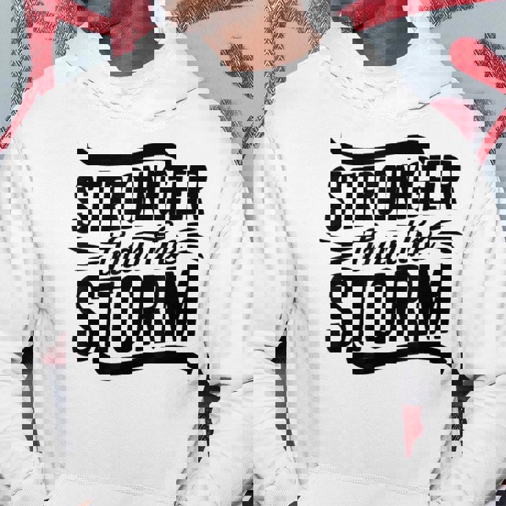 Stronger Than Thetorm Motivational Inspirational Positive パーカー 面白い贈り物