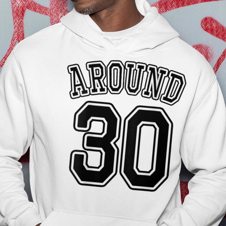 【バックプリント・背中側】Around 30 アラサー（三十歳 30才）ユニフォーム風 30代 誕生日プレゼント 面白 パーカー 面白い贈り物