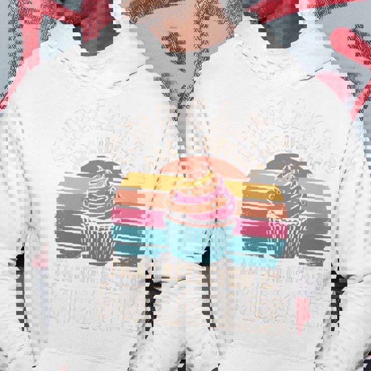 カップケーキは奇跡を信じたマフィンです レトロカップケーキ 長袖tシャツ パーカー 面白い贈り物